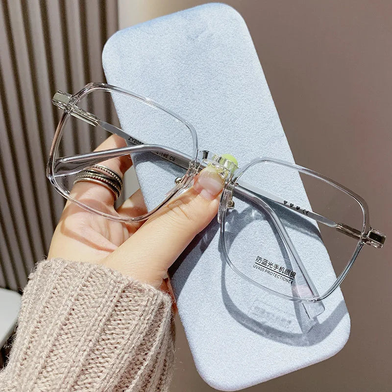 Blue Light Blocking Reading Glasses for Men and Women Fashion Lightweight Anti Eye Strain High Definition Presbyopic Glasses